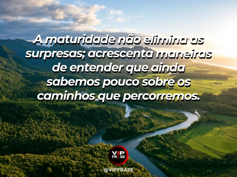 Frase sobre as novas descobertas ao amadurecer, com bosque de árvores maduras com clareira luminosa revelando flores inesperadas.