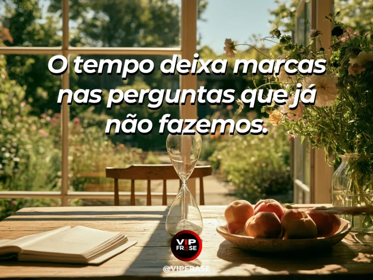 Frase sobre perguntas que mudam ao longo dos anos, em uma cena com relógio de sol de pedra entre margaridas e árvores maduras em jardim claro.