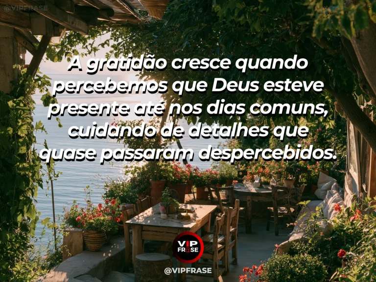 Mensagem de gratidão a Deus com varanda mediterrânea ensolarada.