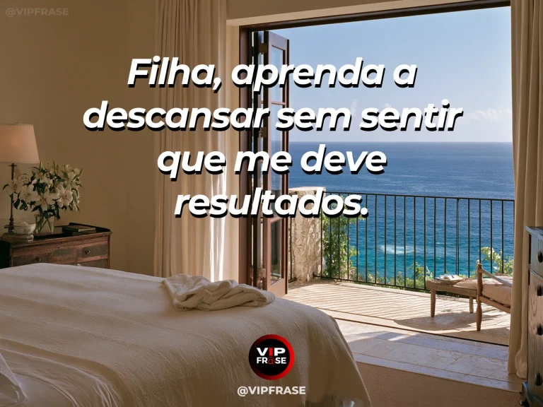 Frase de mãe para filha sobre descanso sem cobrança por desempenho, em mesa acolhedora junto à janela, com flores e luz natural.