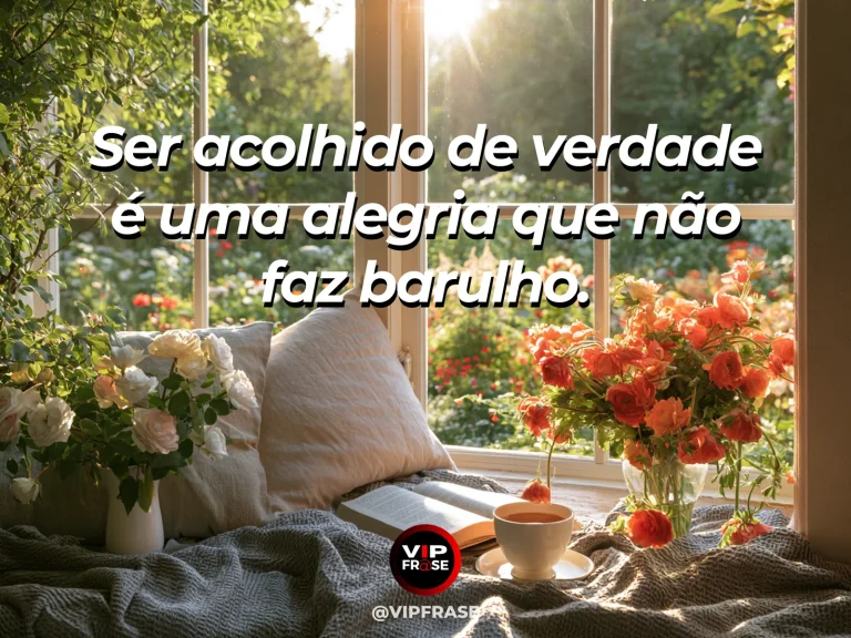 Mensagem de felicidade sobre a beleza de pertencer, com mesa acolhedora sob árvores floridas.