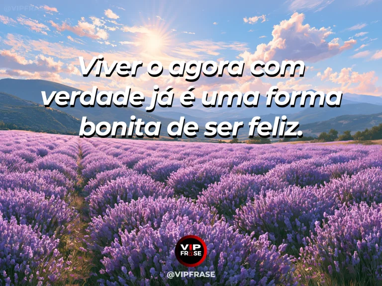 Mensagem sobre felicidade e alegria de viver, com lavender field.