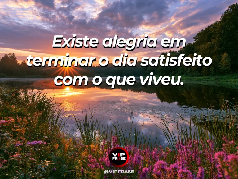Mensagem de felicidade sobre um sorriso de satisfação, com banco de jardim com flores alaranjadas.