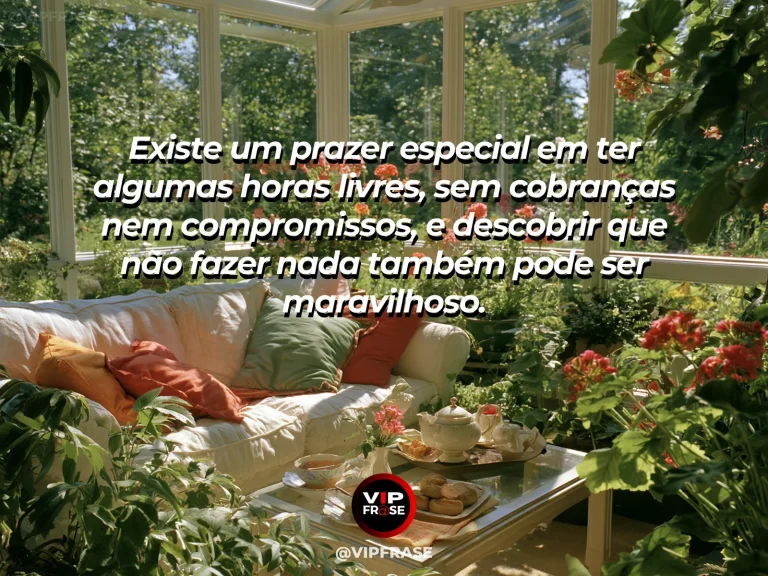Mensagem sobre felicidade e a alegria de não precisar fazer nada, com soft hammock on shaded tropical veranda with flowers.