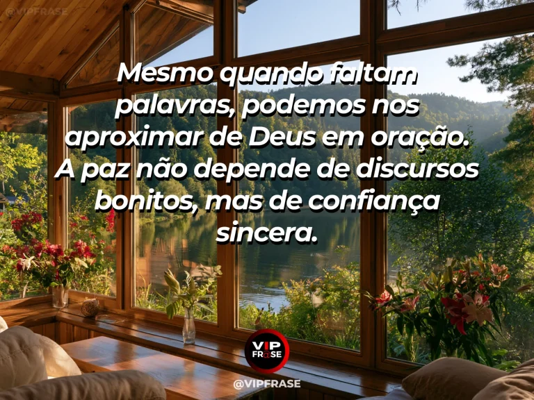 Mensagem sobre levar a deus o que o coração ainda não sabe dizer, com banco de madeira vazio ao lado de lago verde e flores brancas.