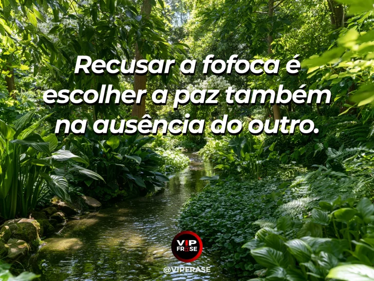 Mensagem sobre não alimentar a discórdia, com trilha florida em mata clara, sem pessoas.