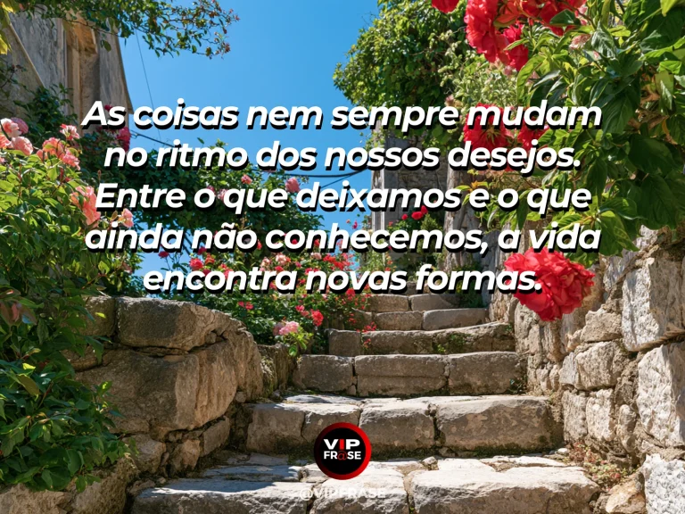 Mensagem sobre a vida com ponte de pedra entre colinas e água turquesa.