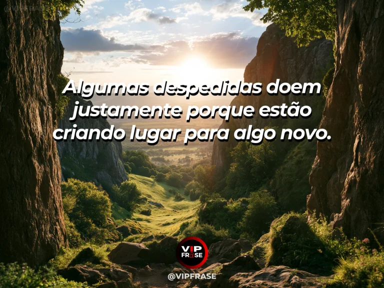 Frase de superação em closed chapter represented by an old gate beside a new trail.