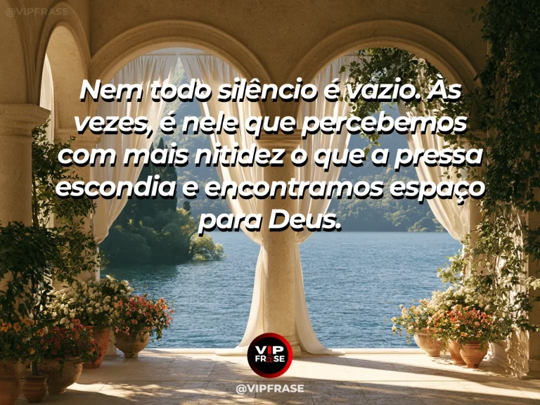 Mensagem sobre encontrar Deus no silêncio com ambiente contemplativo e jardim.