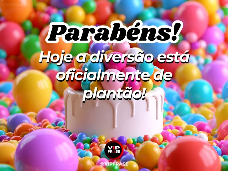 Imagem de aniversário bem-humorada sobre a diversão que toma conta da festa, mostrando bolo branco com cobertura escorrida entre balões vibrantes.