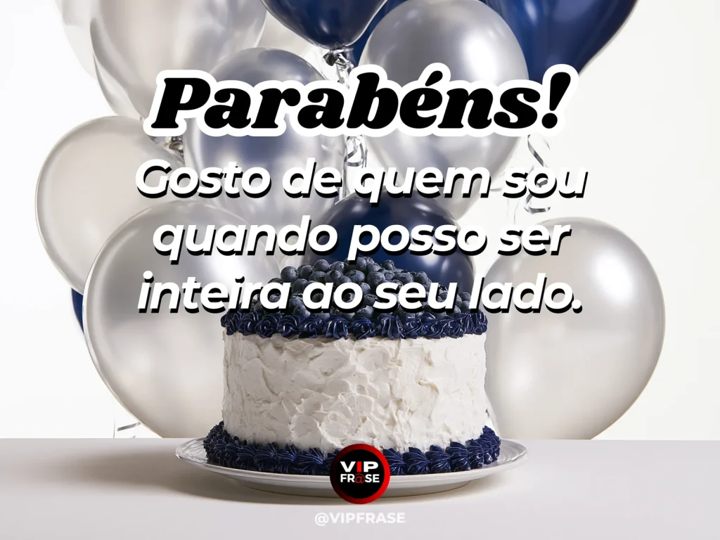 Mensagem de aniversário para marido sobre amor, com decoração acolhedora.