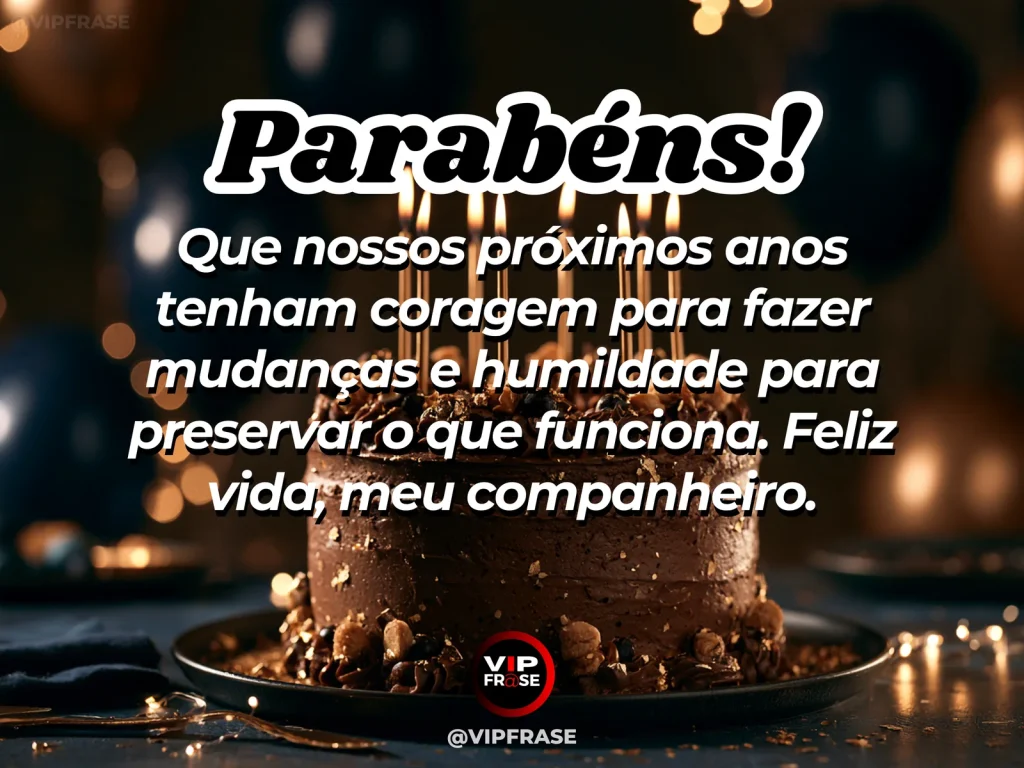Mensagem de aniversário para marido sobre sabedoria e amor, com decoração acolhedora.