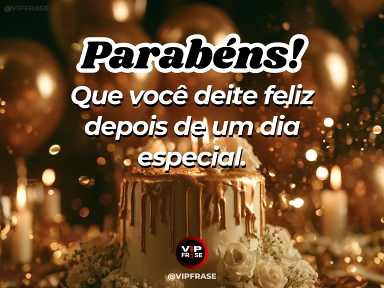 Mensagem de aniversário para WhatsApp sobre tranquilidade, com soft evening birthday table glowing candles warm ambient lights.