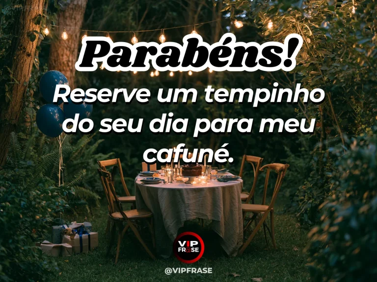 Mensagem de aniversário para namorado sobre carinho, com almofadas macias e flores em varanda ensolarada.