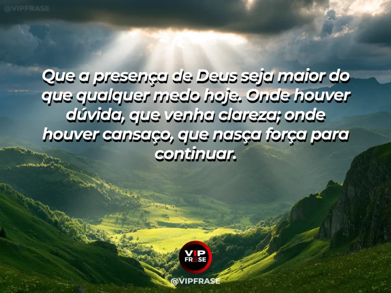 Mensagem de força com Deus, com raios de sol iluminando um vale verde.