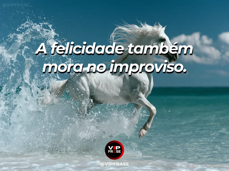 Arte com frase para status sobre alegria das surpresas simples, com bicicleta amarela diante de rua colorida com flores e céu azul.
