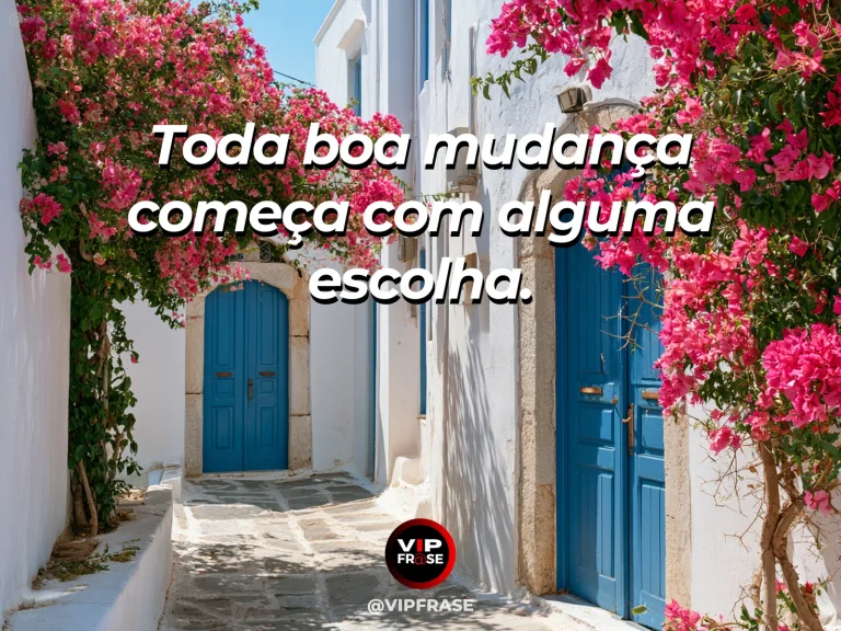 Arte com frase para status sobre primeiro passo para mudar, com porta azul aberta para caminho ensolarado em jardim vibrante.