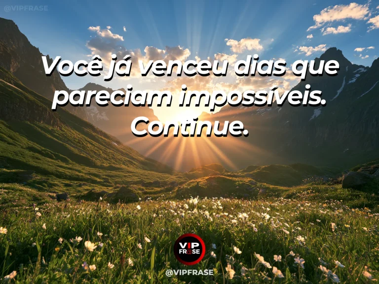 Mensagem de superação em trilha de montanha iluminada pelo amanhecer, simbolizando avanço depois de uma fase difícil.