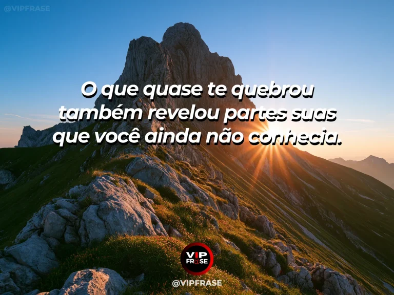 Frase de superação em sunrise mountain trail opening into a wide valley.